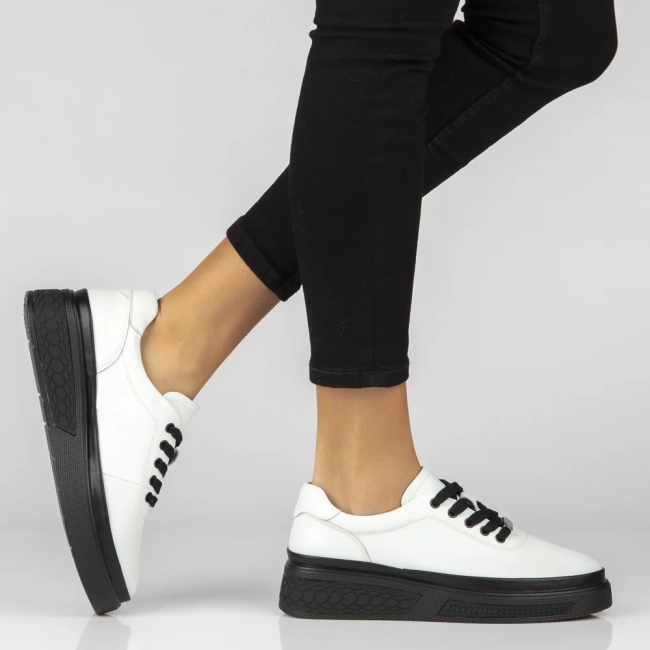 Leather wedge shoes Filippo DP8326/26 WH white