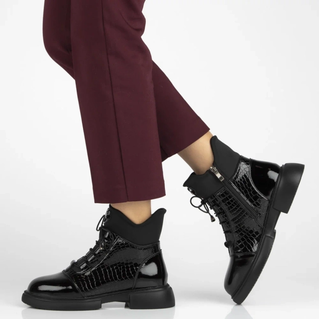 Leather ankle boots Filippo DBT7295/25 BK black