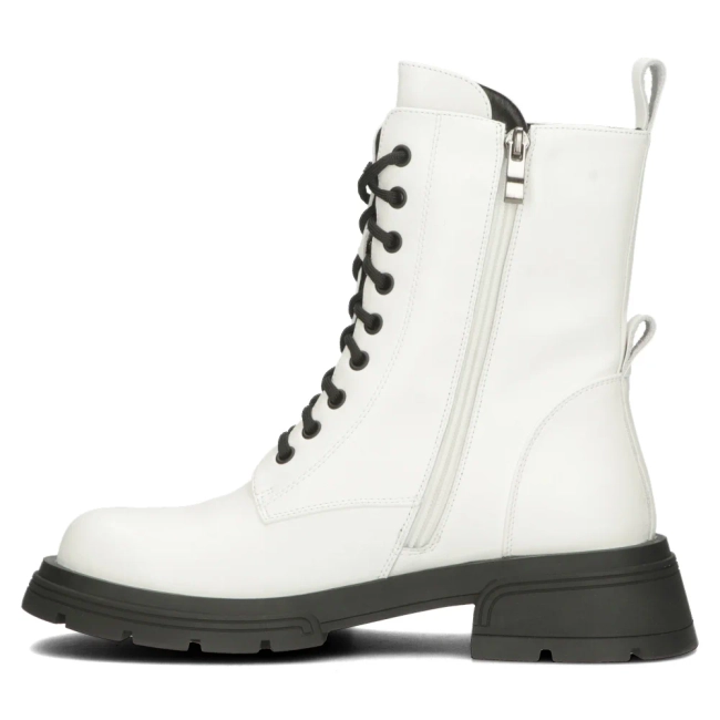 Skórzane botki typu workery Artiker 53C0213 białe