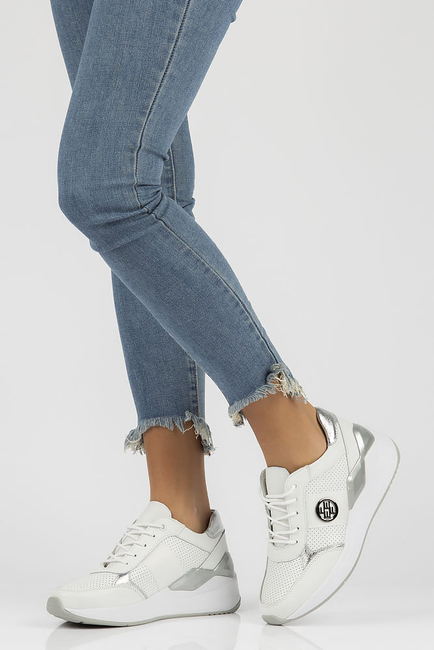 Leather sneakers Filippo DP3553/22 WH white