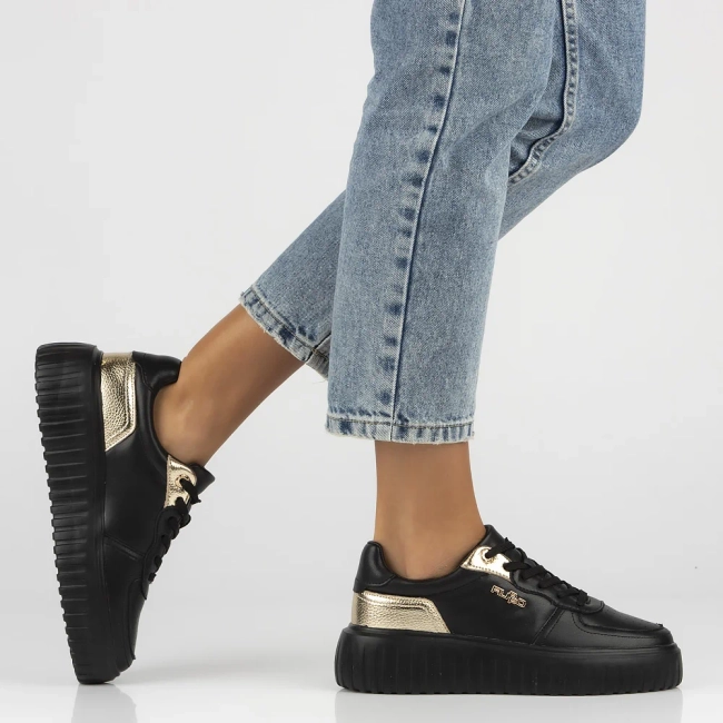 Leather sneakers Filippo DP6726/25 BK GO black