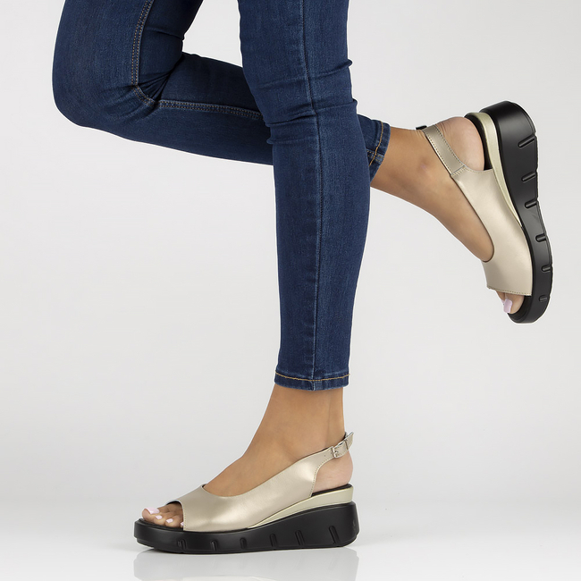 Leather sandals Filippo DS3595/22 GO gold