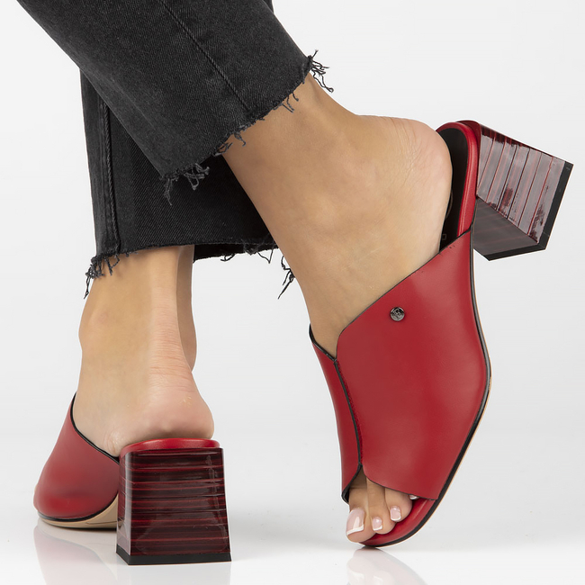 Leather slippers Filippo DK4424/23 RD red