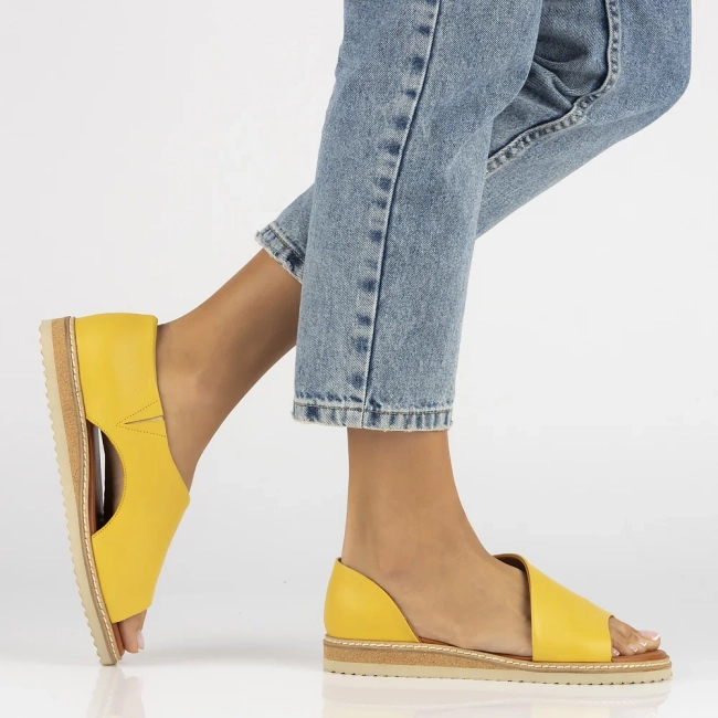 Leather sandals Artiker 46C1015 żółte