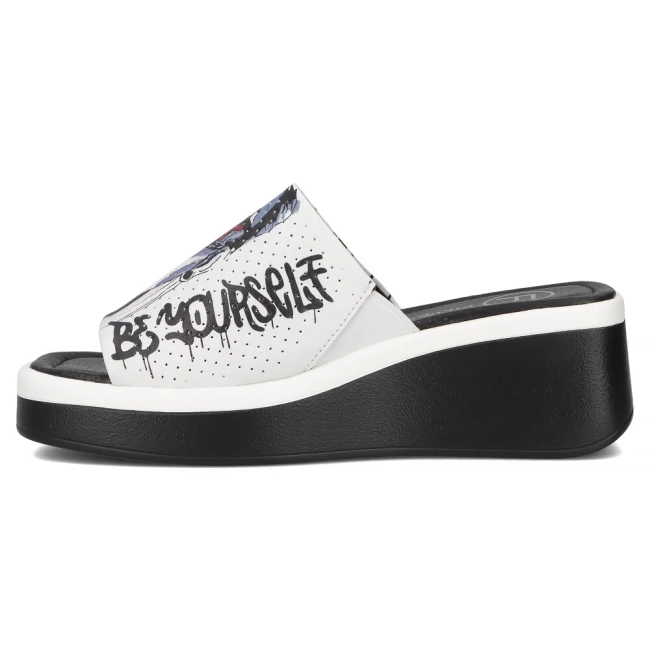 Leather slippers Filippo DK6820/25 WH white