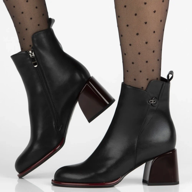 Leather ankle boots Filippo DBT7363/25 BK RD black