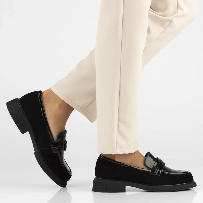 Skórzane lordsy Filippo DP6273/24 BK czarne