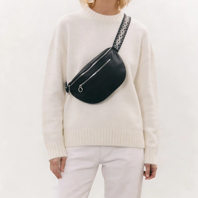 Black crossbody bag Tetina