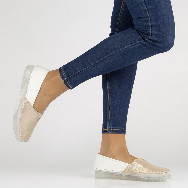 Leather shoes Filippo DP2147/22 WH GO white