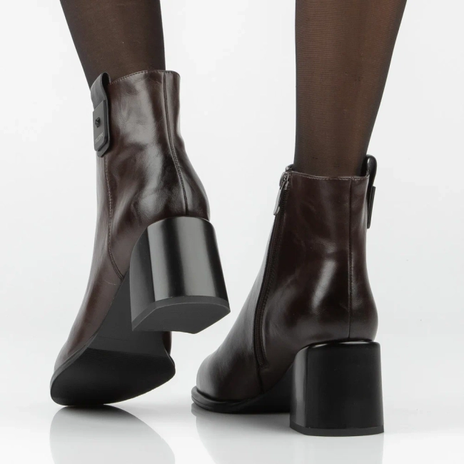 Leather heeled ankle boots Filippo DBT8126/26 D BR brown