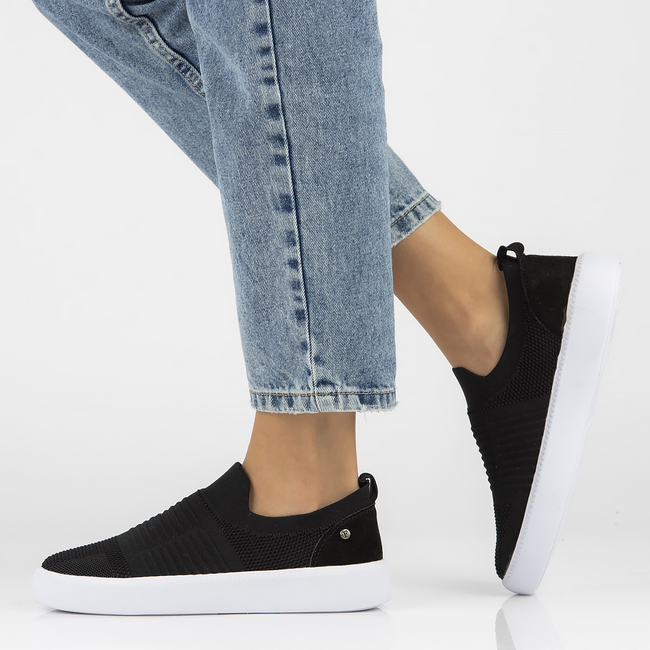 Filippo DP2042/21 BK sneakers black