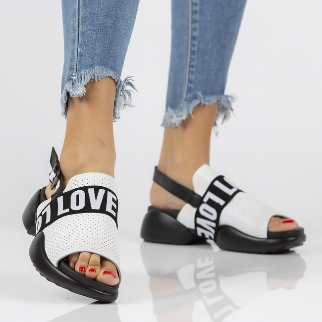 Skórzane sandały Filippo DS2153/21 WH białe