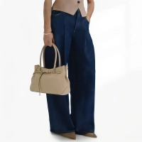 Light beige handbag Forma