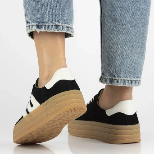 Leather sneakers Filippo DP6744/25 BK black