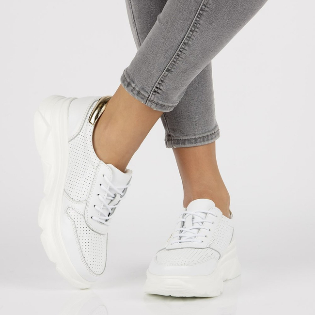 Leather Sneakers Filippo DP2138/21 WH white