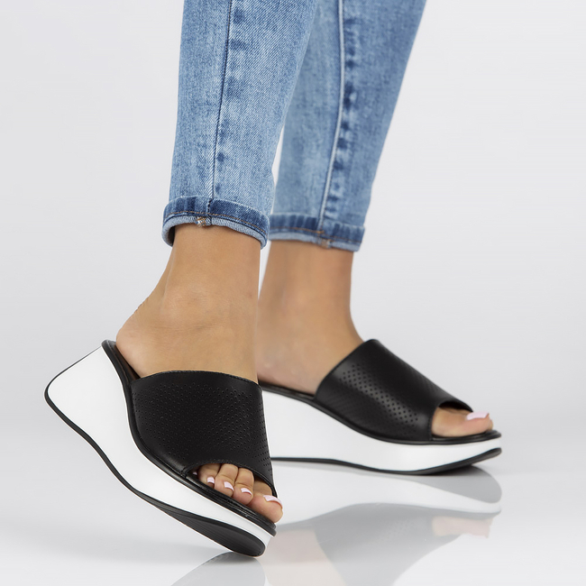 Leather slippers Filippo DK3614/22 BK black