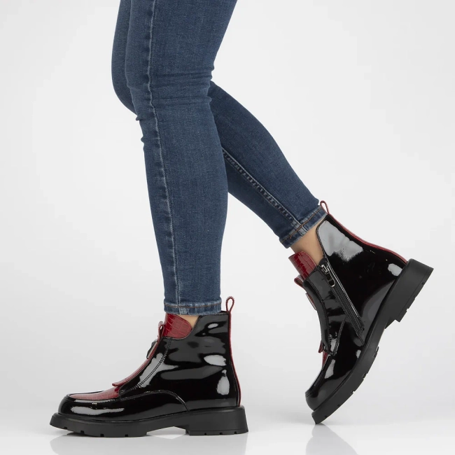 Leather ankle boots Filippo DBT6570/25 BK RD black