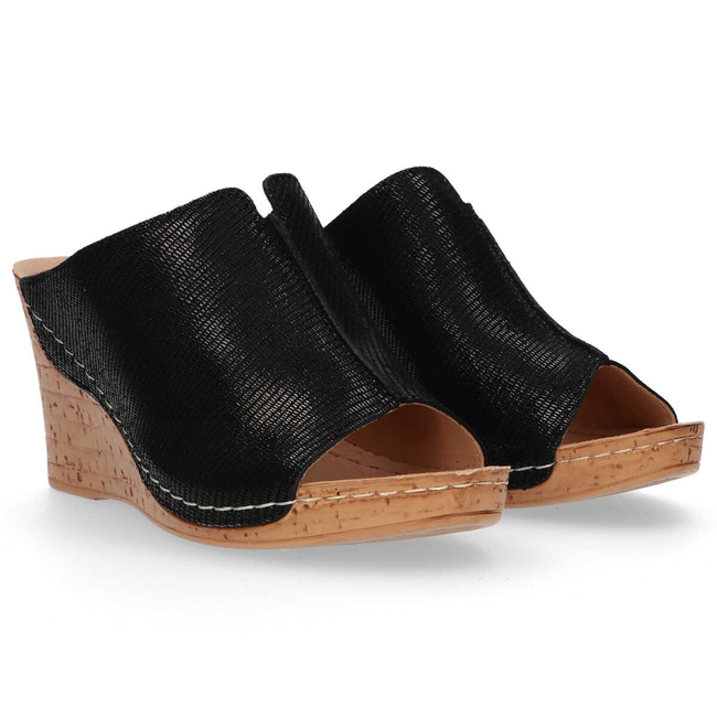 Leather flip-flops Filippo DK786/20 BK black