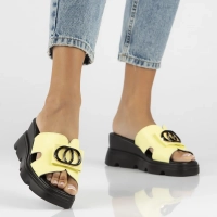 Leather flip-flops Filippo DK6078/24 YL yellow