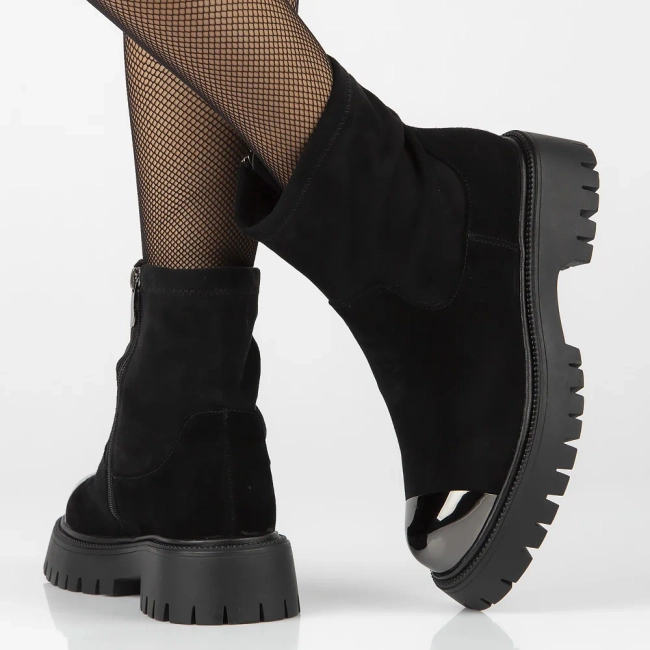 Leather ankle boots Filippo DBT6406/24 BK black