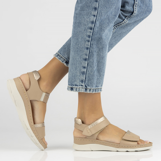 Skórzane sandały Filippo K193 beżowe