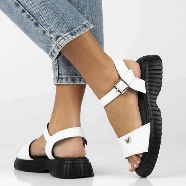 Leather sandals Filippo DS6811/25 WH white