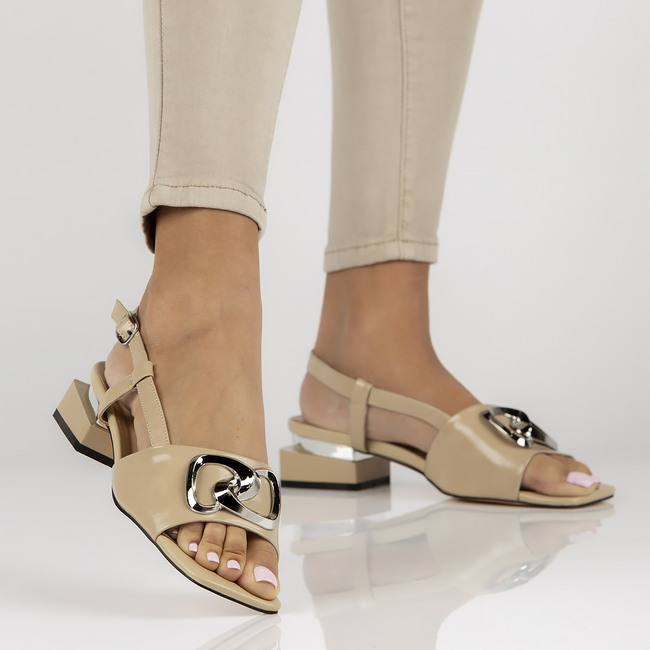 Leather sandals Filippo DS3742/22 BE beige