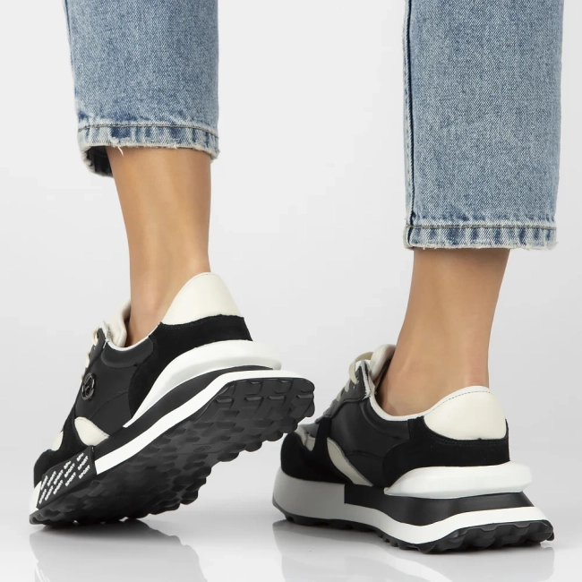 Skórzane sneakersy Filippo DP6447/24 BK czarne