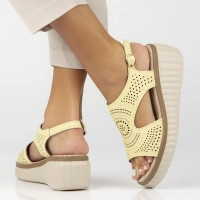 Leather sandals Filippo DS6819/25 YL yellow