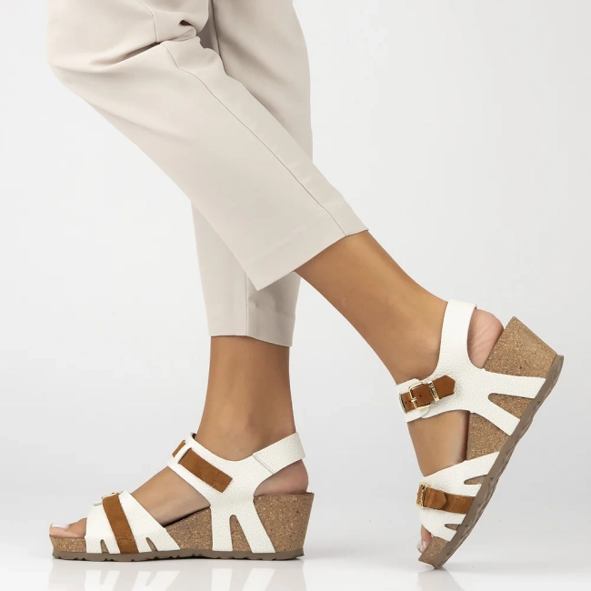 Leather sandals Yokono CADIZ-254 OPAK/SERR HISE white
