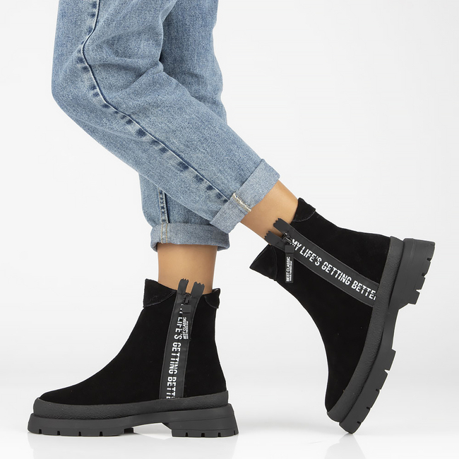 Leather ankle boots Filippo DBT4164/22 BK black