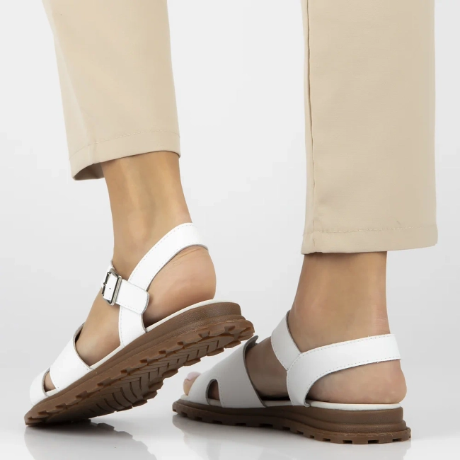 Leather sandals Filippo DS7031/25 WH white