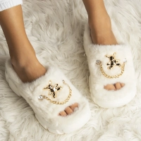 Kapcie Filippo DK6687/24 WH białe