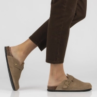 Skórzane klapki Filippo DK7918/26 TP taupe