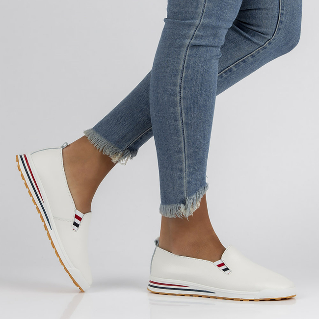 Leather shoes Filippo DP3510/23 WH white