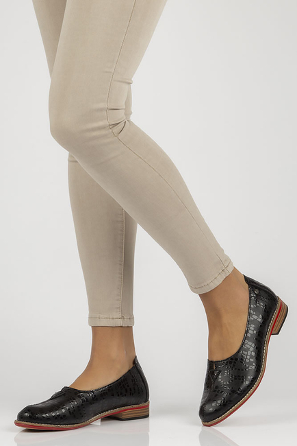 Skórzane półbuty Filippo DP3545/22 BK czarne