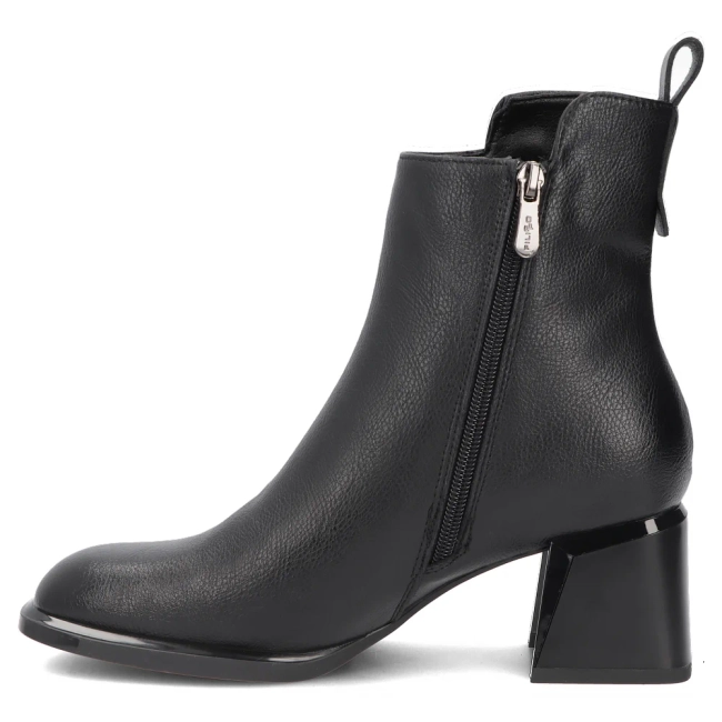 Leather heeled ankle boots Filippo DBT8039/26 BK black