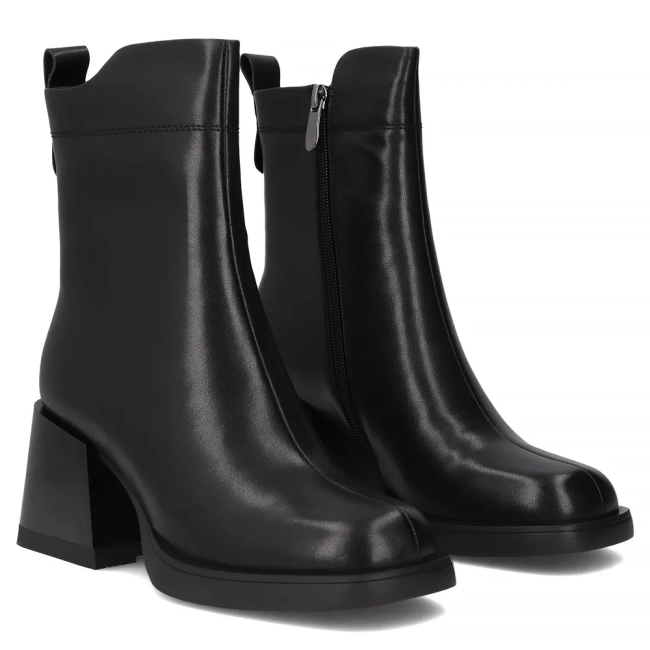 Leather ankle boots Filippo DBT7466/25 BK black