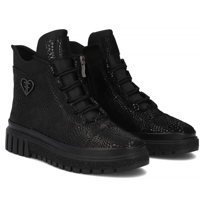 Leather ankle boots Filippo DBT7302/25 BK black