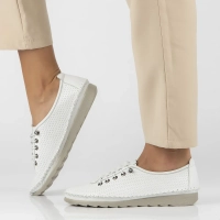 Leather shoes  Artiker 54C0750 white