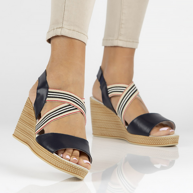 Skórzane sandały Filippo DS3520/22 NV granatowe