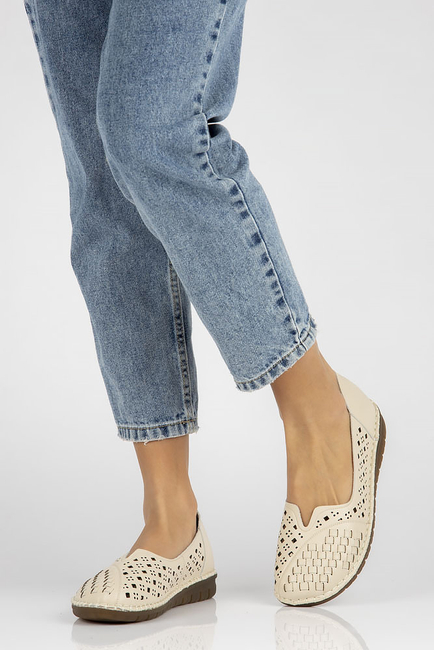 Leather shoes Filippo DP4541/23 BE beige