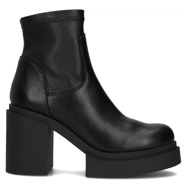 Leather ankle boots Filippo 1322 black