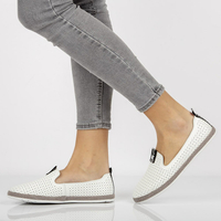 Skórzane półbuty Filippo DP081/21 WH białe