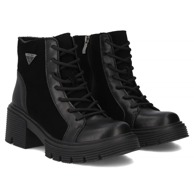 Leather ankle boots Filippo DBT6495/25 BK black