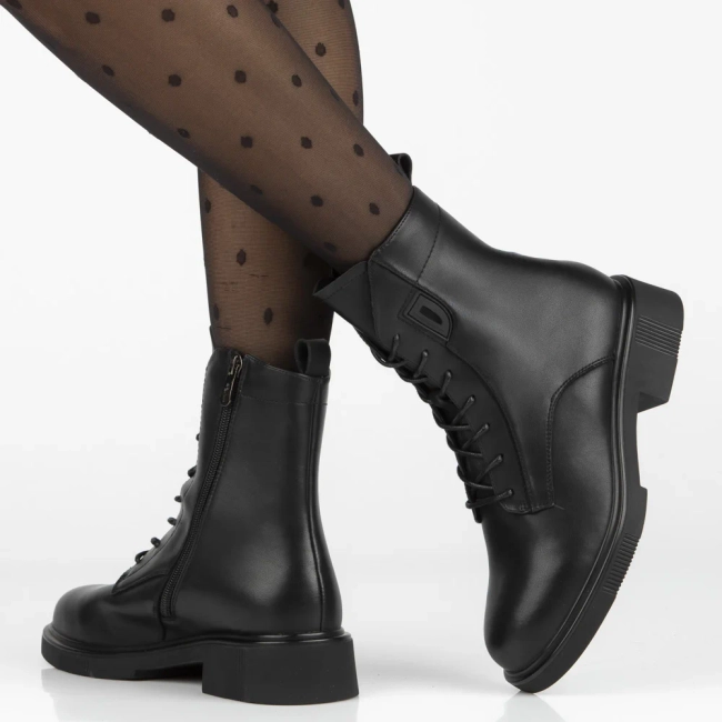 Leather ankle boots Filippo DBT7189/25 BK black