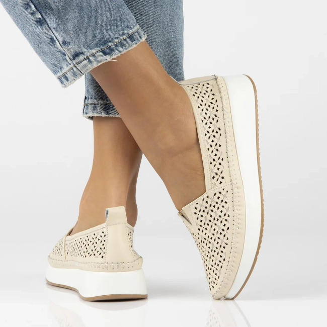 Leather shoes Filippo DP4555/24 BE beige