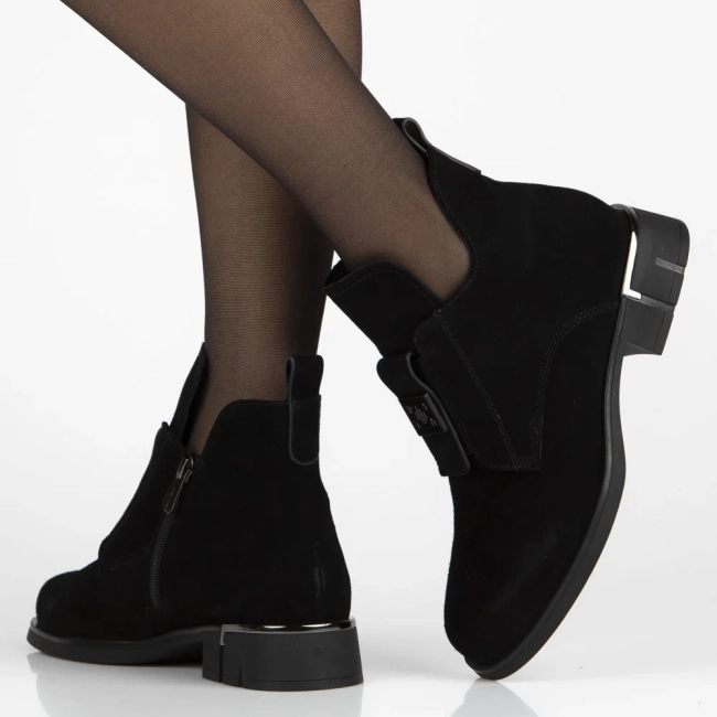 Skórzane botki Filippo DBT7244/25 BK czarne