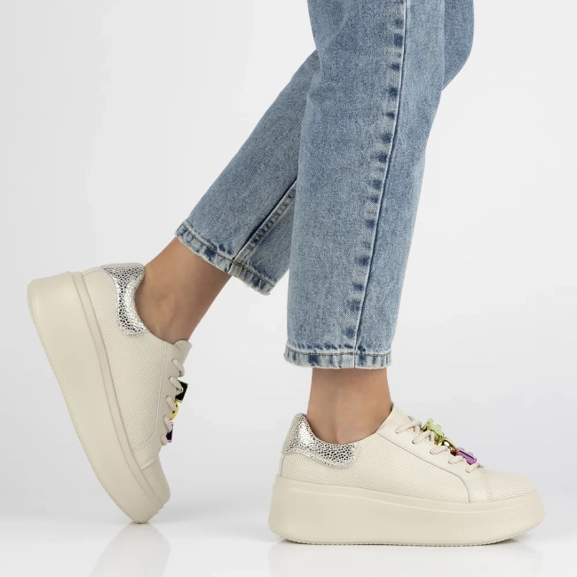 Leather sneakers Filippo DP6793/25 BE beige