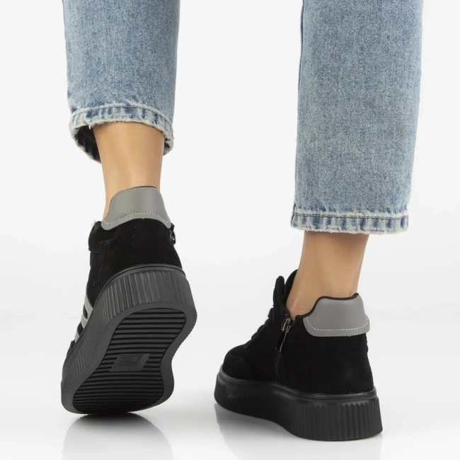 Skórzane sneakersy Filippo DP7425/25 BK czarne